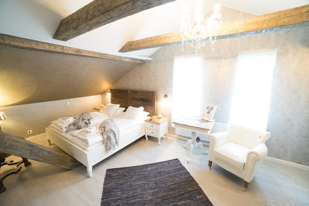Vaihmalan Hovi Hotel Lempäälä Buitenkant foto