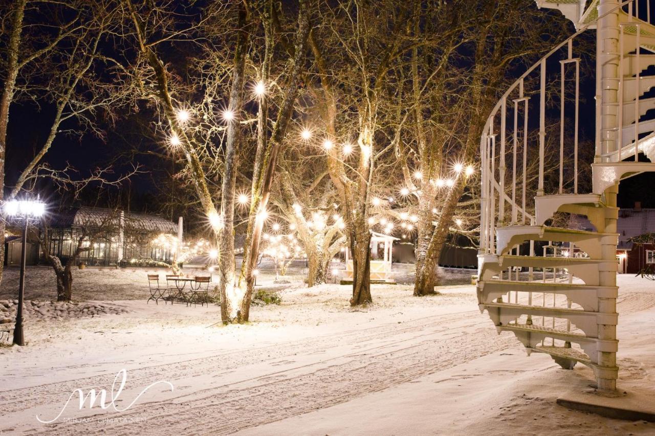 Vaihmalan Hovi Hotel Lempäälä Buitenkant foto